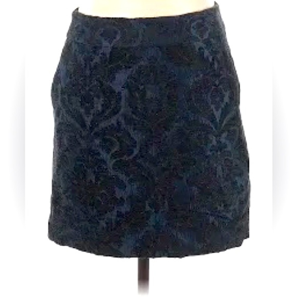 LOFT: DARK BLUE AND BLACK DAMASK PENCIL SKIRT SIZE SP
